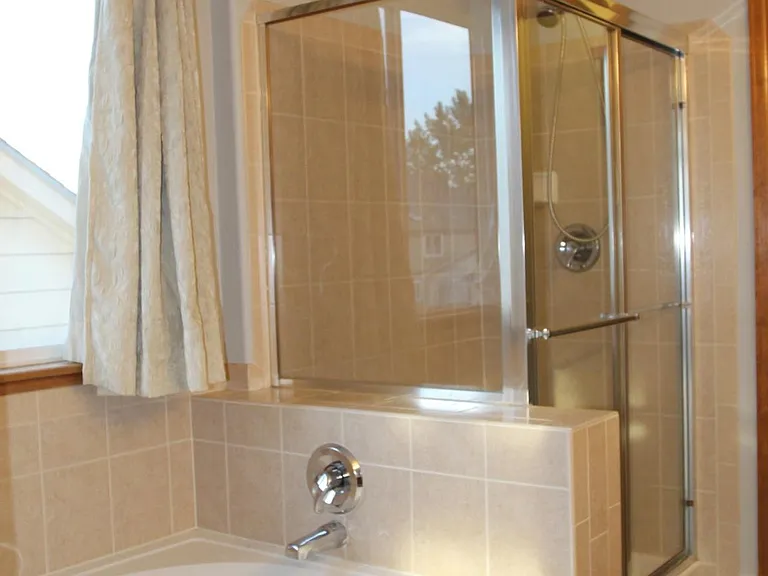 Large soaking tub and walk in shower