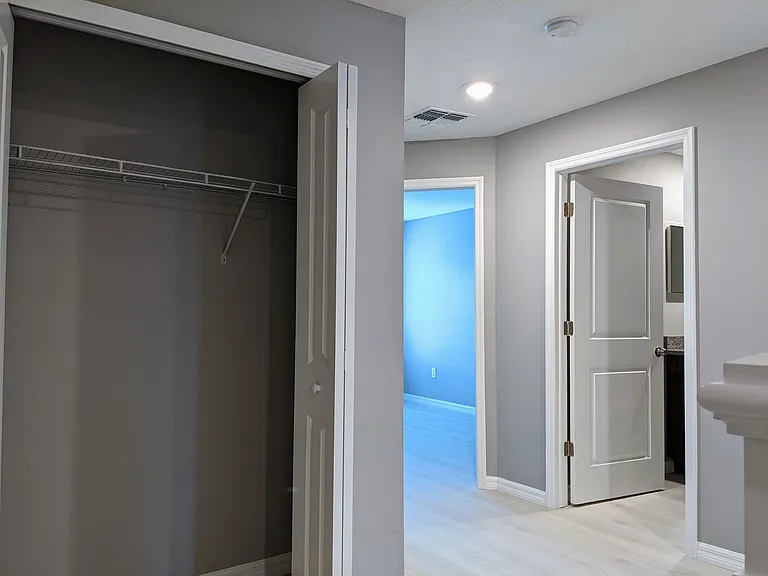 9771 Pembrooke Pines Dr — Photo 2