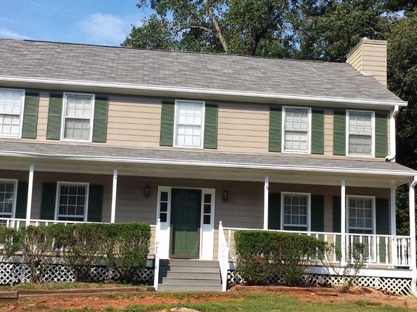 1934 Windcrest Dr SW