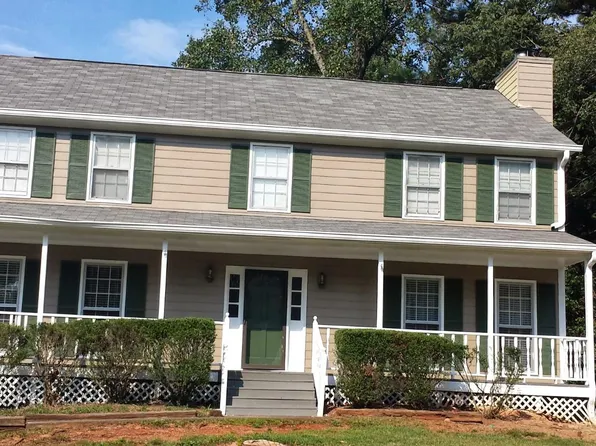 1934 Windcrest Dr SW, Lilburn, GA 30047