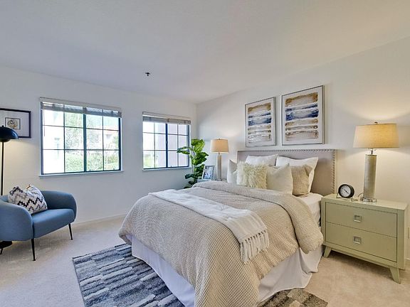 5th image of 10222 Danube Dr