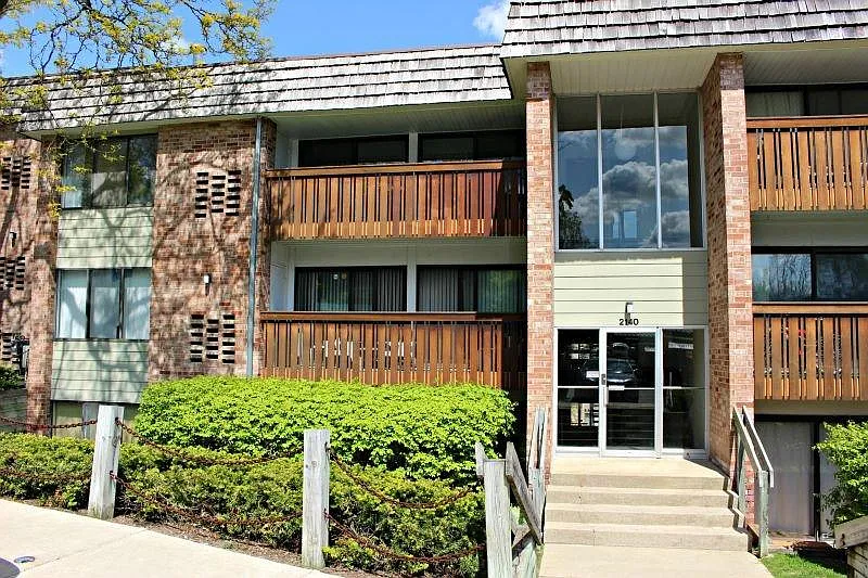 2140 Pauline Blvd APT 306 photo 1