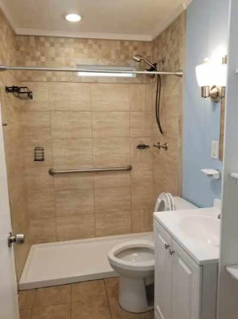Pre-leasing!! August 1st, 2027 Move in — Photo 2