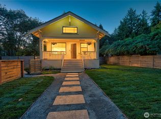 400 NW Puget Dr, Seattle, WA 98177