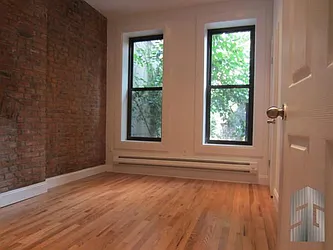 Rented by Skyline Group Real Estate