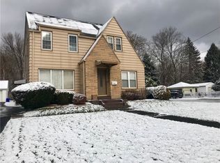 102 W Garfield Ave, New Castle, PA 16105