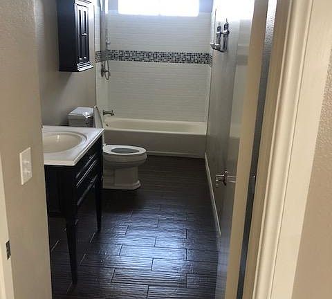 5th image of 645 Alder Ln