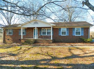 4402 Archdale Rd, Trinity, NC 27370