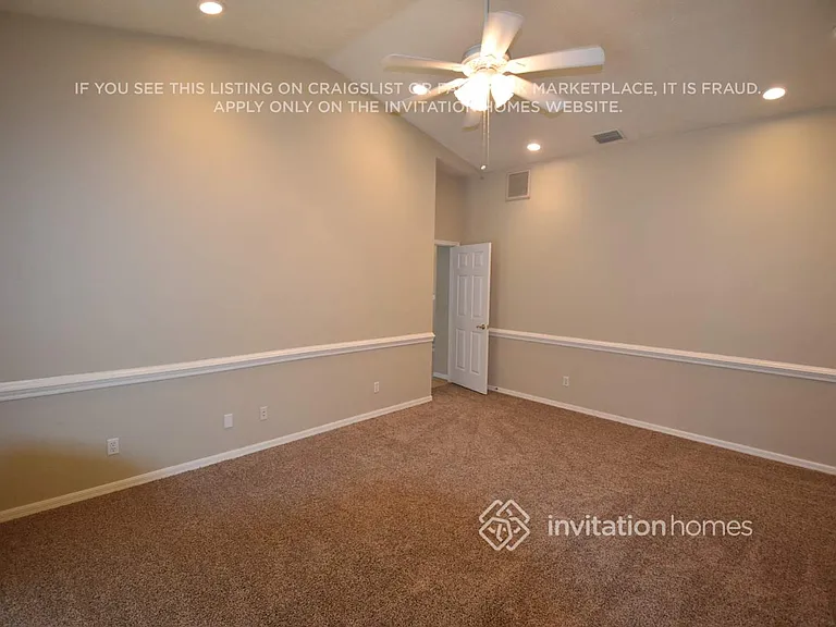 5531 61st St E — Photo 16