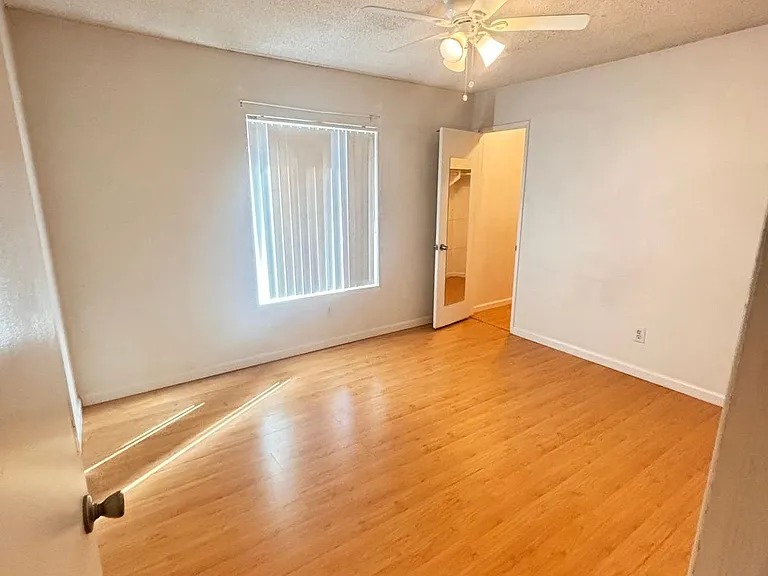 4036 Shasta St #6 — Photo 11