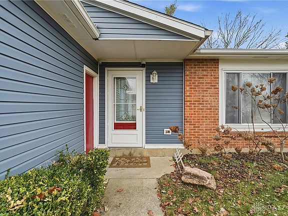 4th image of 2764 Highland Village Ln