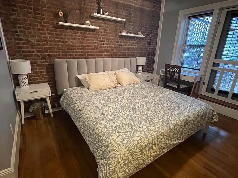 97 Bright St #2L — Photo 8