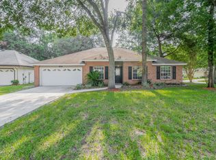 1721 Spring Star Ct, Jacksonville, FL 32221