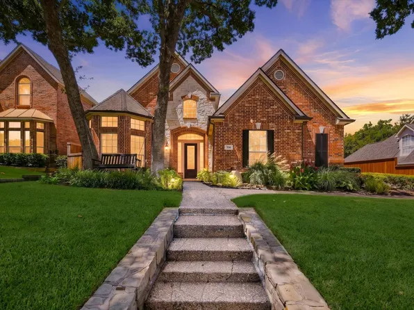 708 Lakeway Dr, Keller, TX 76248