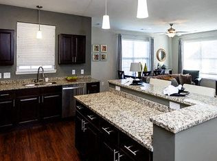 Prairie Point Apartments, Merrillville, IN 46410