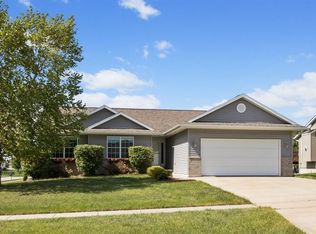 1345 Tine Ln, North Liberty, IA 52317