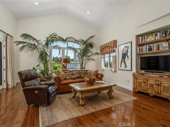 12050 Guerin St #Penthouse 2, Studio City, CA 91604