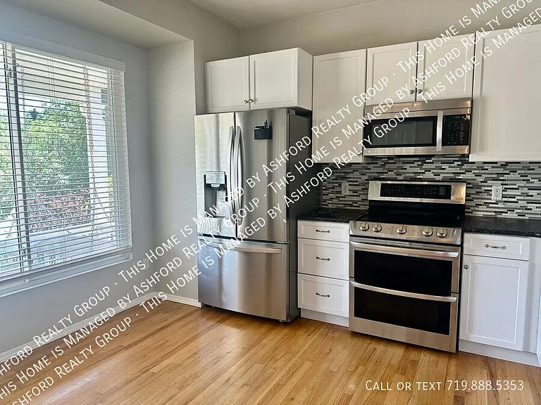 8316 Cooper River Dr — Photo 8