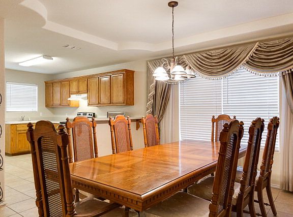 4th image of 216 Fudge Dr
