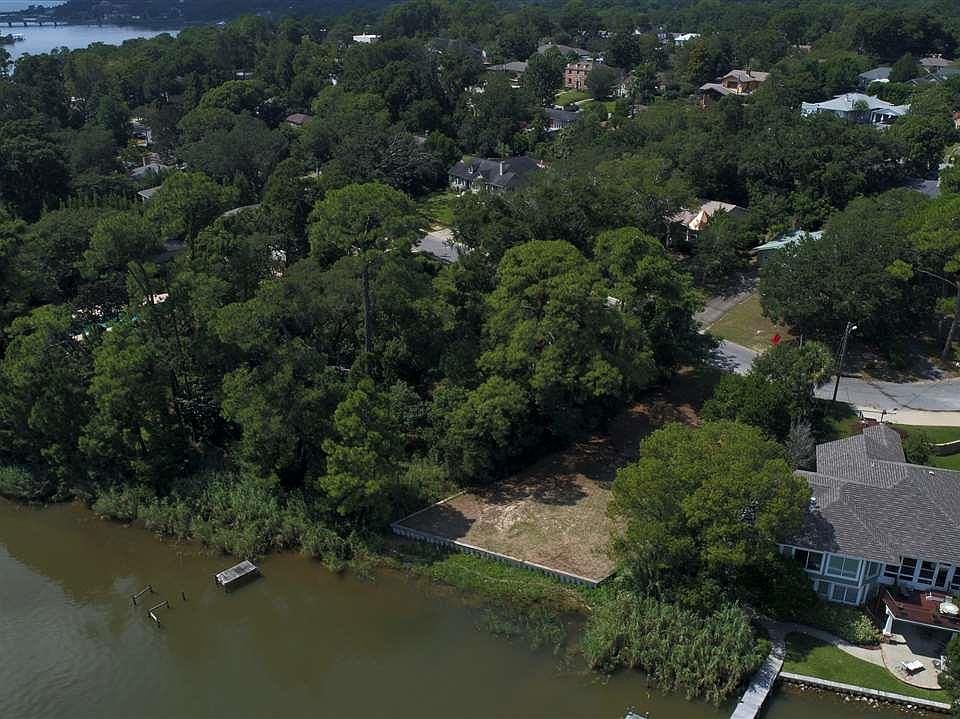 1st image of 1874 Yates Ave