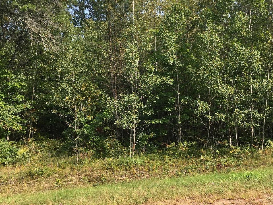1st image of 32 Shady Ln