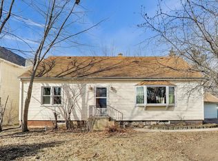 23576 N Melody Ln, Lake Zurich, IL 60047