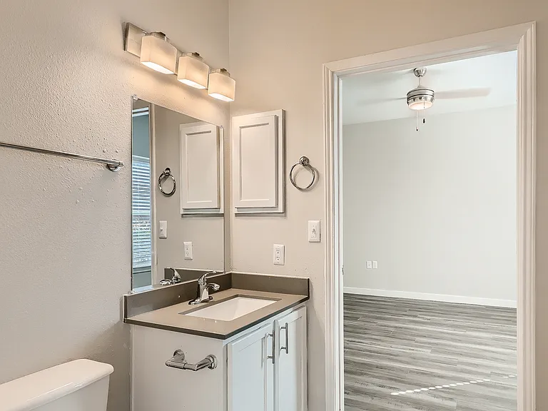 Creekwood Place — Photo 6
