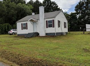 1325 15th Street Ct NE, Hickory, NC 28601