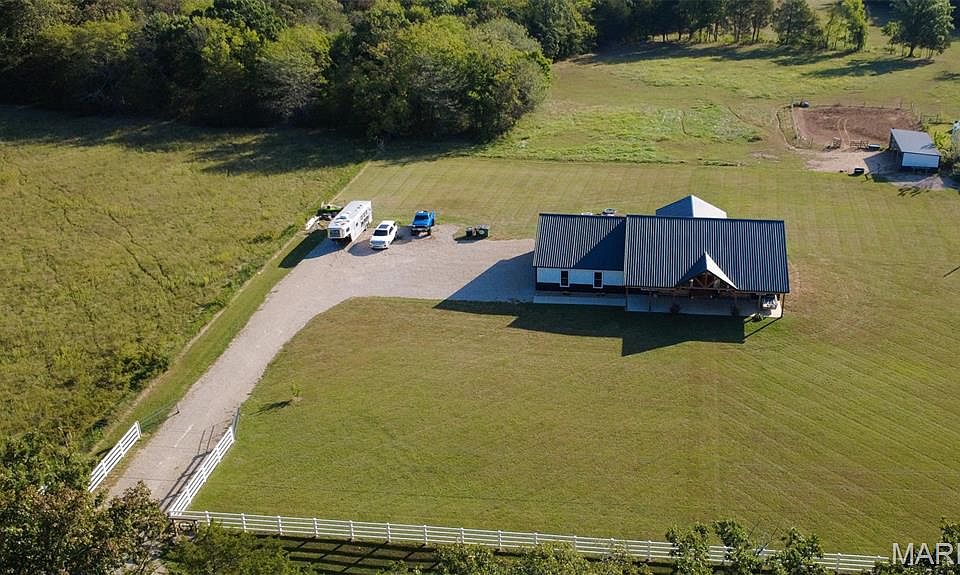 1st image of 6944 Hillsboro Rd