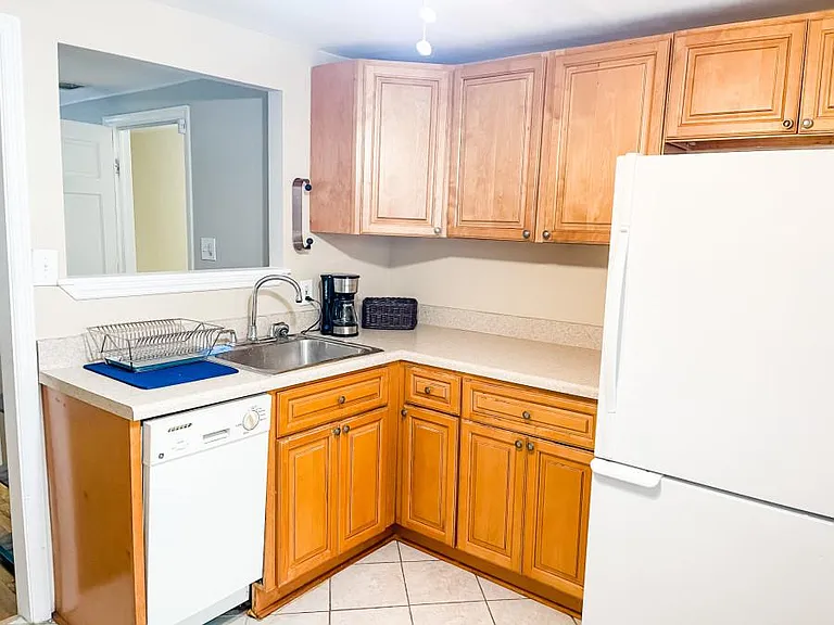414 E Park Ave #D — Photo 9