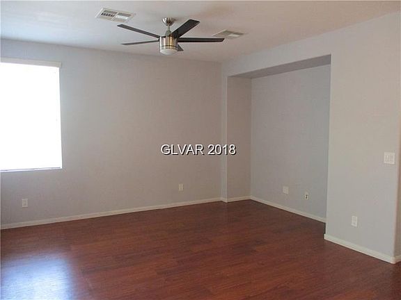 3rd image of 10527 Snow Lake St