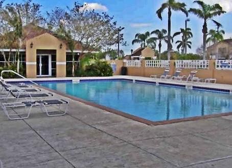 1st image of 7340 NW 114th Ave