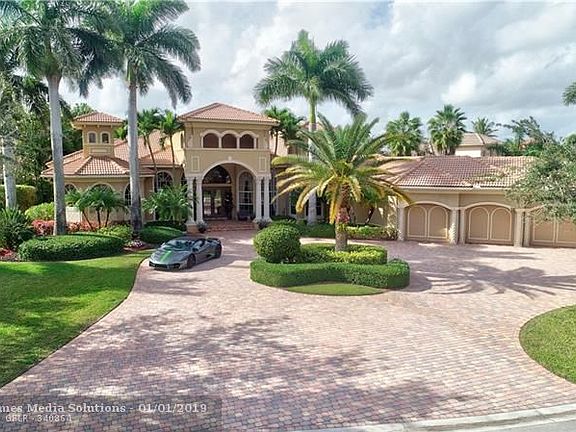 5th image of 7219 NW 127th Way
