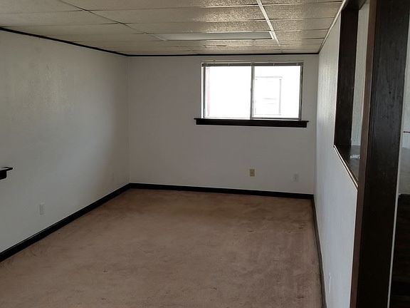 3rd image of 505 Market St