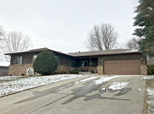 500 16th St SW, Owatonna, MN 55060