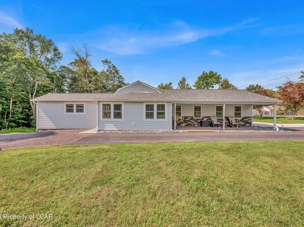 66 Woodland Ave, Mountain Top, PA 18707