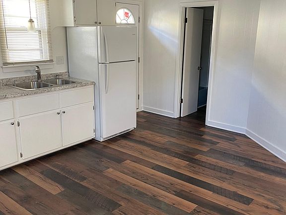 5th image of 228 Moreland Dr Unit B
