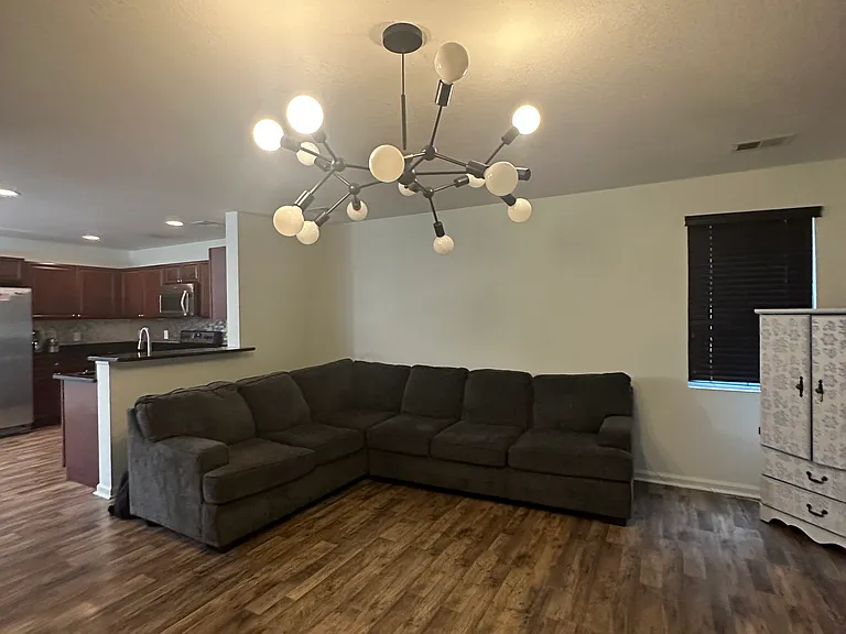 2 Mint Farm Dr — Photo 5