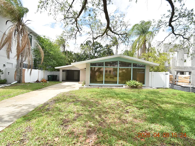 528 Suwanee Cir — Photo 42