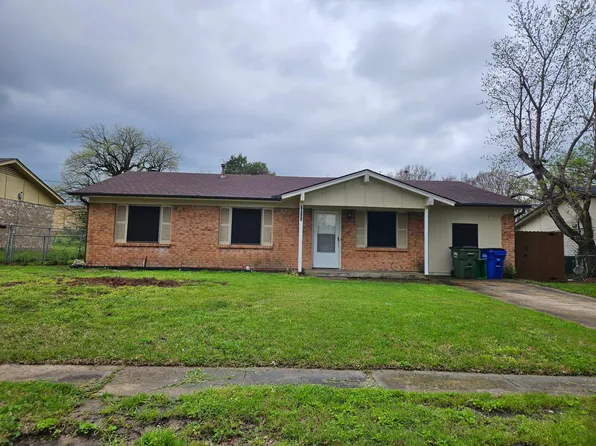 15139 Marsha Dr, Balch Springs, TX 75180