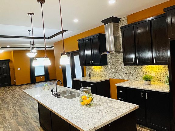 5th image of 2316 Los Pinos Dr