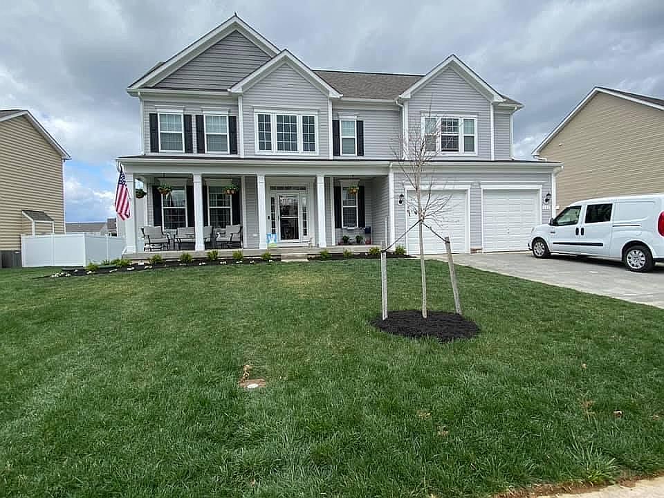 1st image of 131 Ladysmith Dr