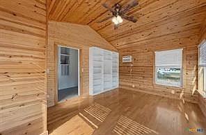 4th image of 1810 Mary Ware Dr