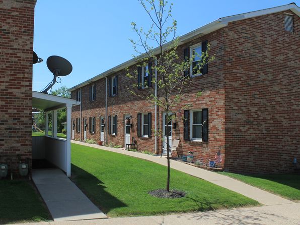 129 Irving Ave APT 6