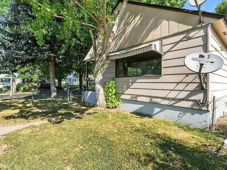 5504 N Post St — Photo 38