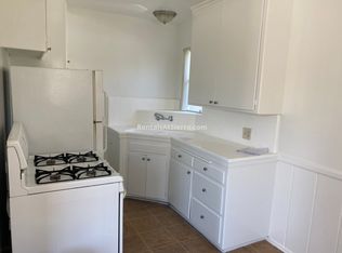 2337 Montrose Ave APT A, Montrose, CA 91020