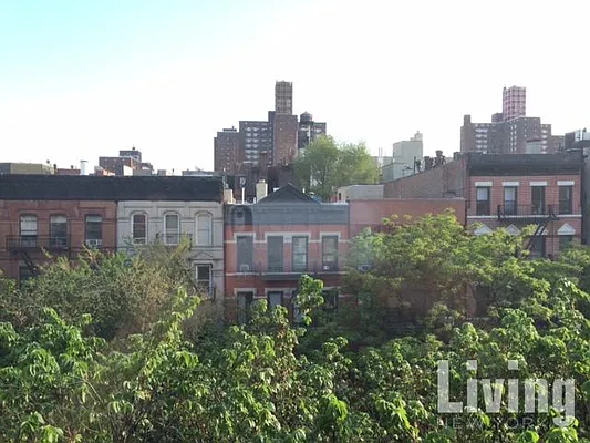 Rented by Living New York | media 9