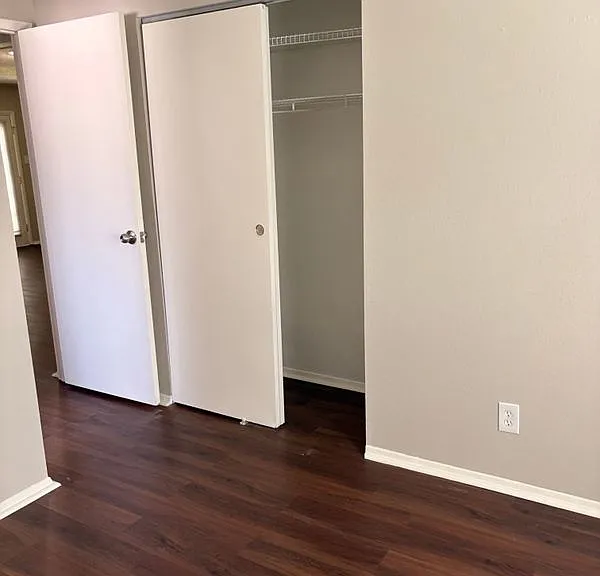 4076 Fox Island Dr — Photo 11