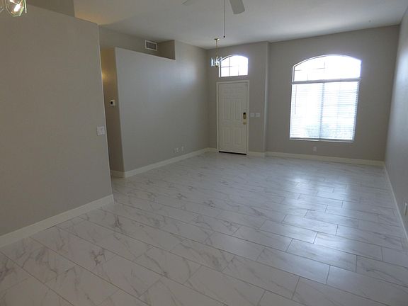 2nd image of 4611 W Toledo St