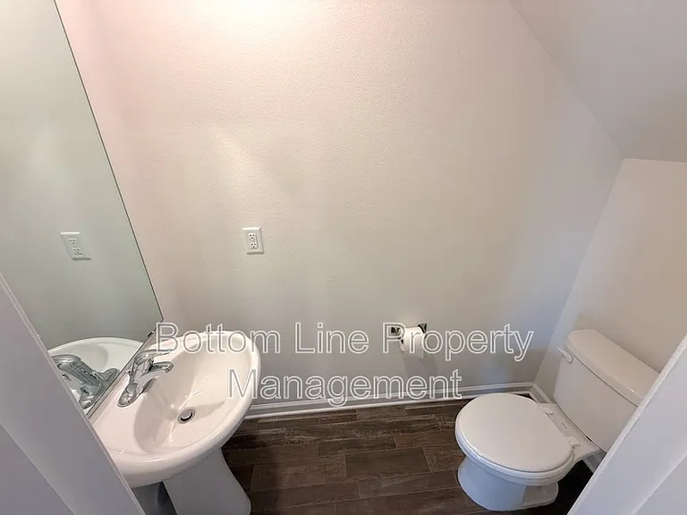 169 Wellshire Dr — Photo 4